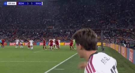1792023577137009690.gif